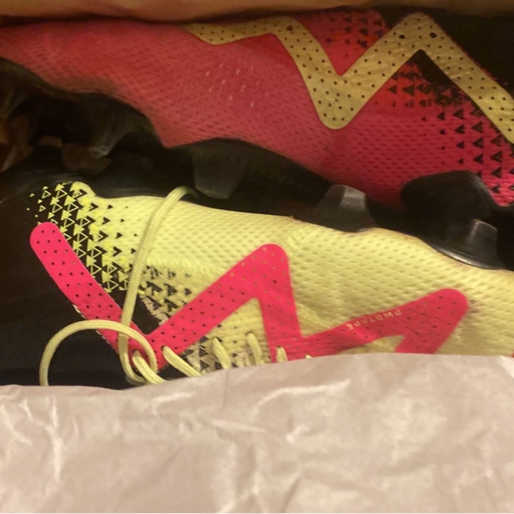 Soccer cleats pumas